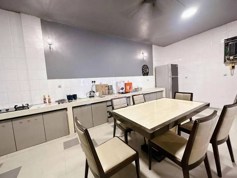 Modern Deluxe Ville Iskandar Johor Bahru
