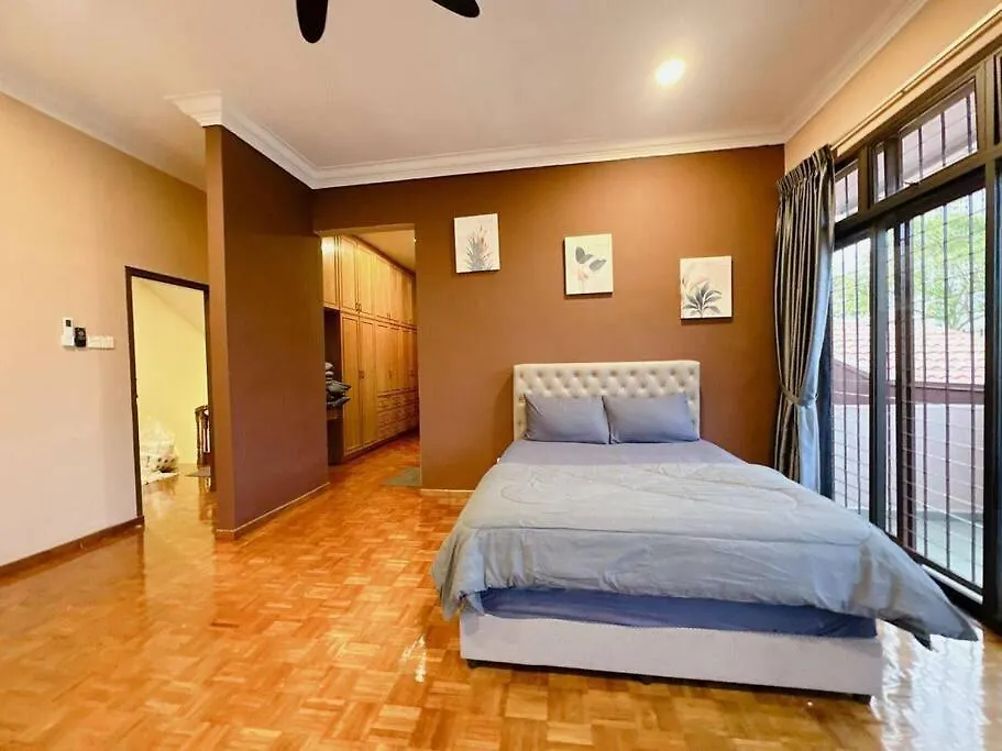 Modern Deluxe Ville Iskandar Johor Bahru