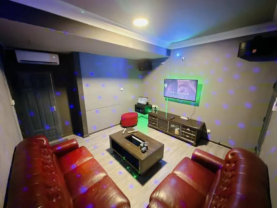 Modern Deluxe Ville Iskandar Johor Bahru 0*,